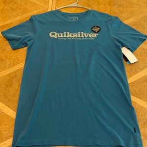 NWT!! Quiksilver Mens T-Shirt Size Small